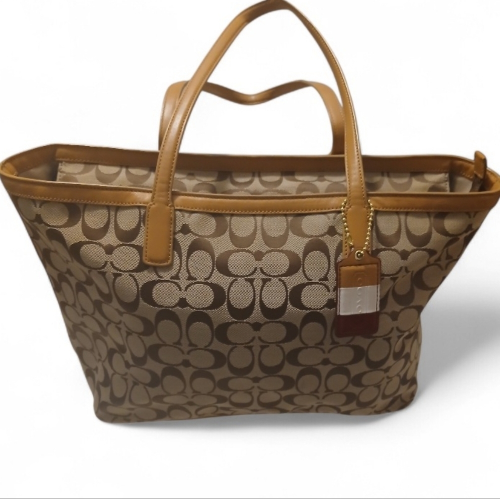 ⚡️FLASH SALE⚡️Classic Coach Tote Bag